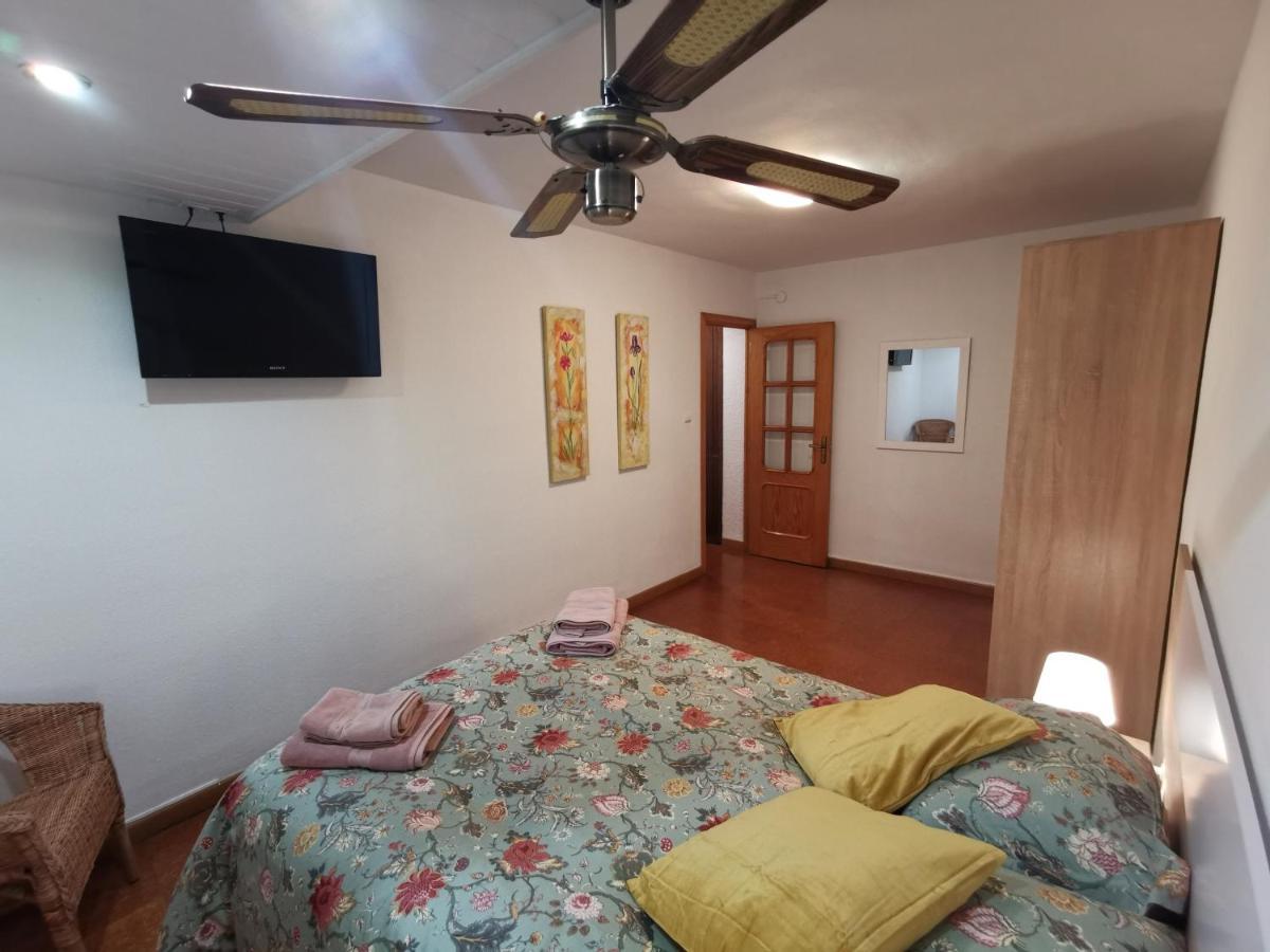 Comoda Vivienda En Huesca Esterno foto
